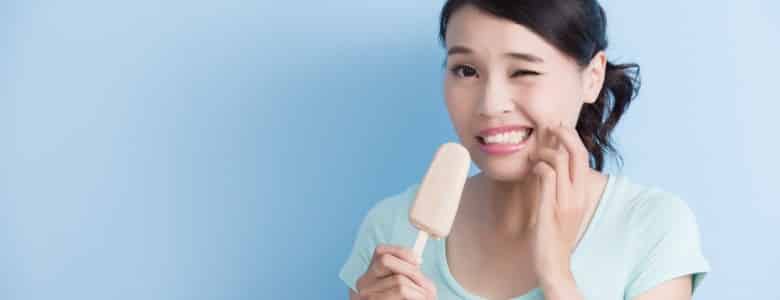 How to treat sensitive teeth at home